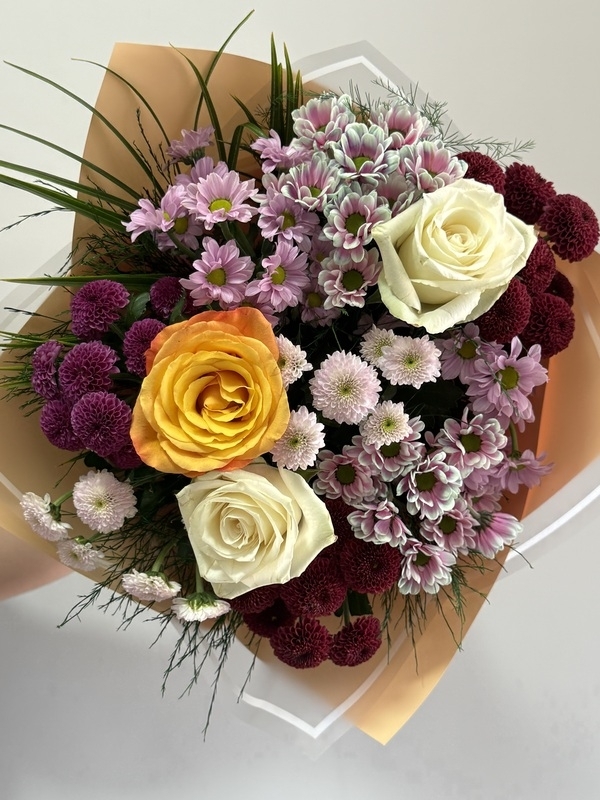 Gül Krizantem Papatya Buketi